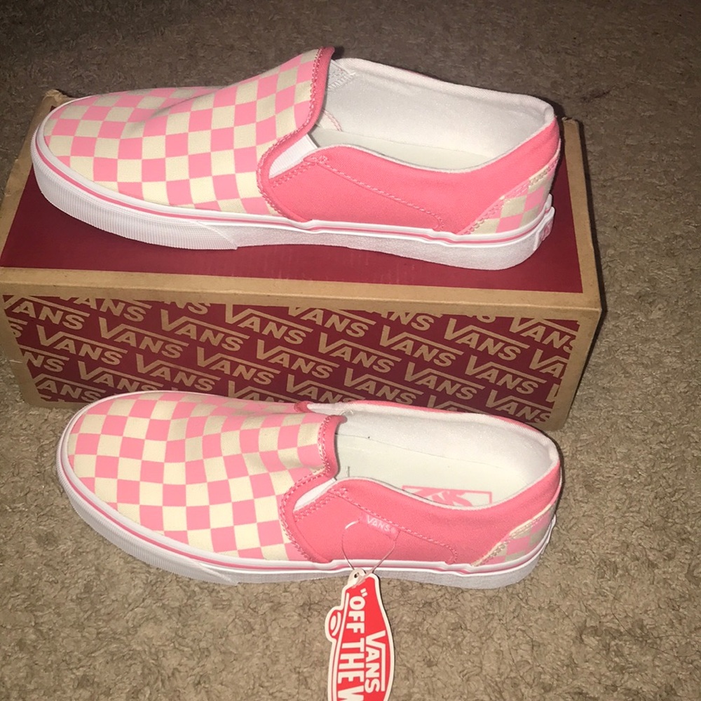 Strawberry checkerboard vans
